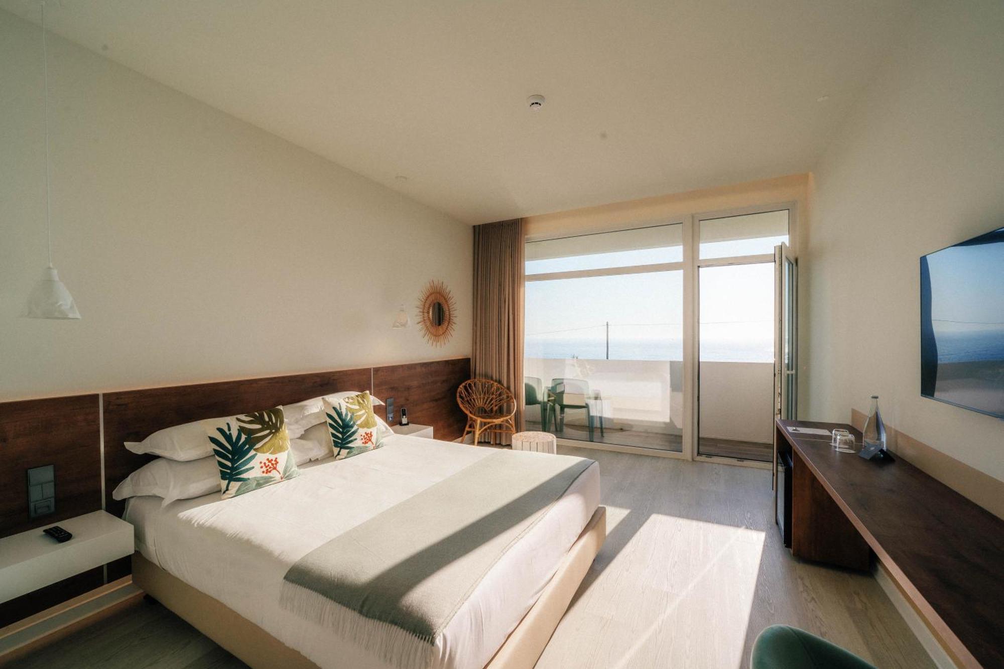 Porto Covo Praia Hotel & Spa ภายนอก รูปภาพ